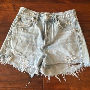 Agolde High Rise Distressed Cut Off Button Fly Jean Jaden Shorts 27 A038-I-811